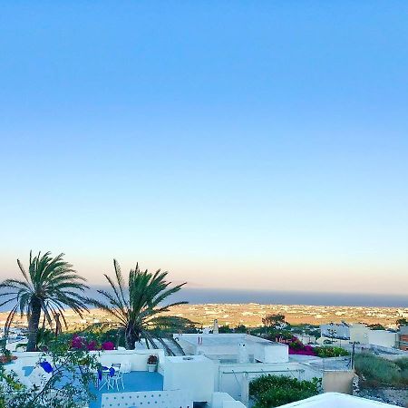 Oldtown Suites Fira 외부 사진
