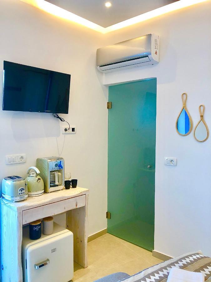 Oldtown Suites Fira 외부 사진