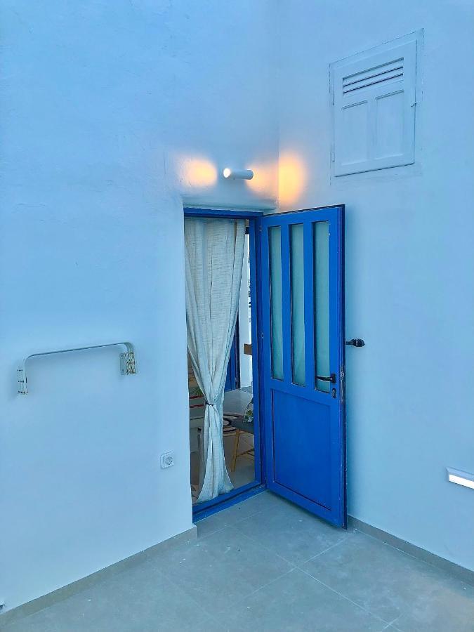 Oldtown Suites Fira 외부 사진