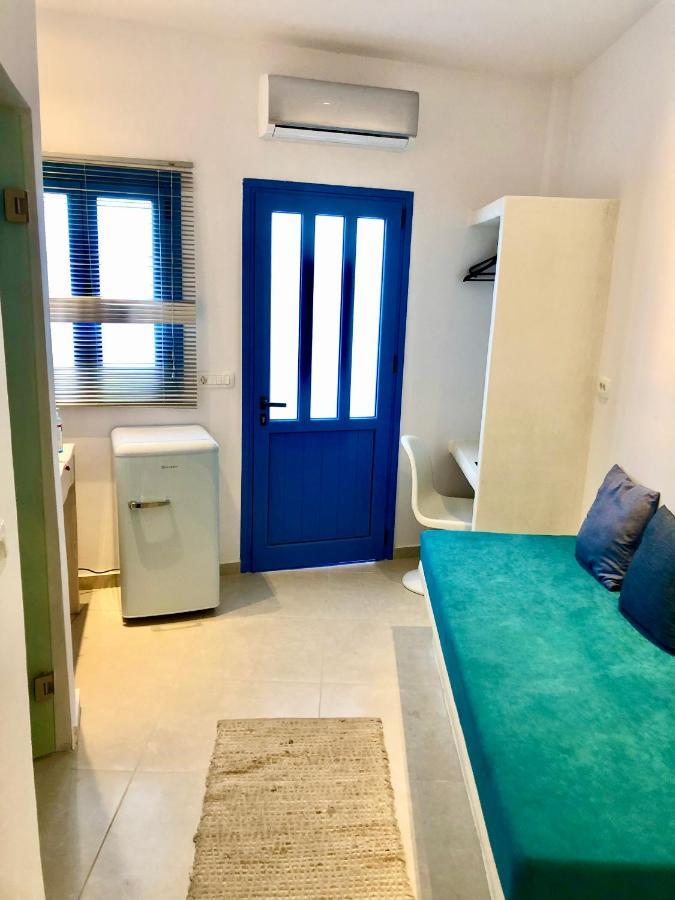 Oldtown Suites Fira 외부 사진